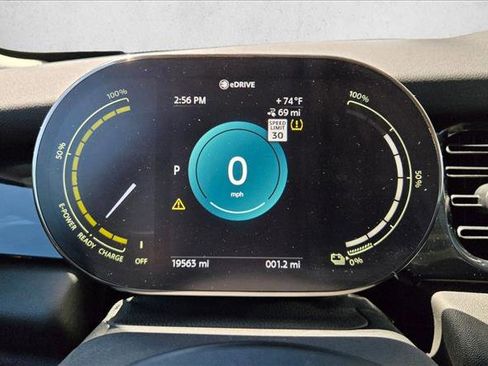 Certified 2024 MINI Cooper SE image 9