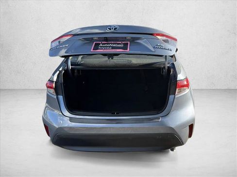 Used 2023 Toyota Corolla LE image 7