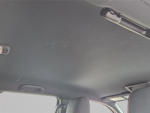 Used 2022 Nissan Frontier PRO-4X image 15