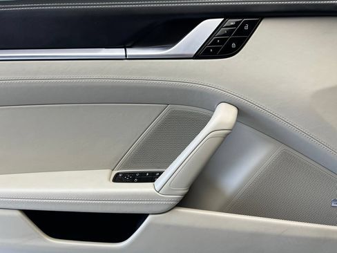 Certified 2020 Porsche 911 Carrera S RWD image 19