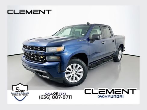 Used 2020 Chevrolet Silverado 1500 Custom w/ Custom Value Package image 1