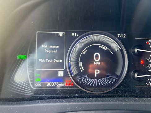 Certified 2024 Lexus UX 250h FWD image 2