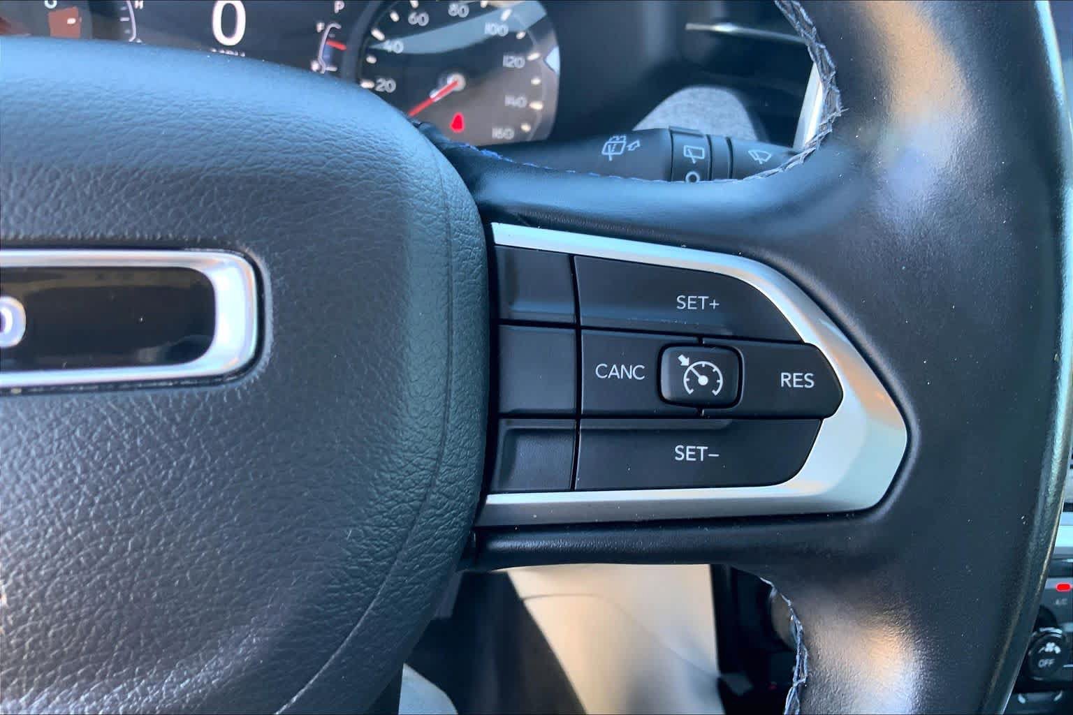 Used 2022 Jeep Compass Latitude w/ Convenience Group FWD image 24