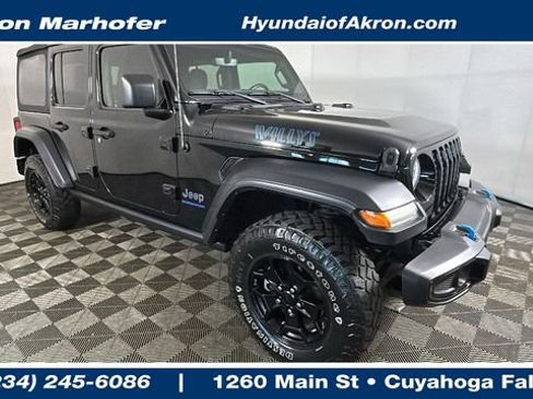 Used 2023 Jeep Wrangler Unlimited w/ Cold Weather Group AWD/4WD image 1