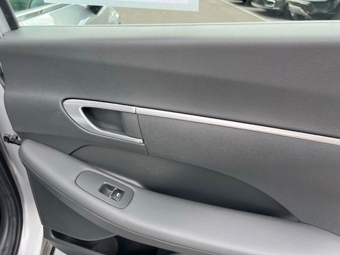 Used 2022 Hyundai Sonata SE FWD image 43