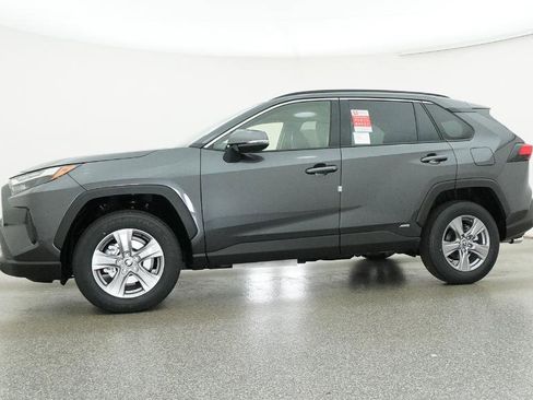 New 2025 Toyota RAV4 XLE image 8