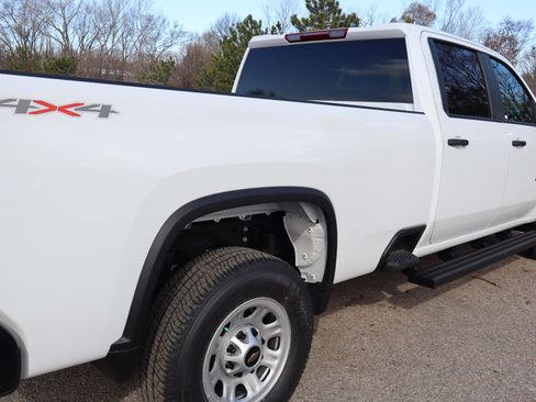 New 2026 Chevrolet Silverado 2500 W/T image 9
