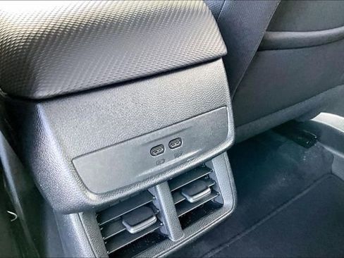 Used 2025 Chevrolet Equinox LT image 16