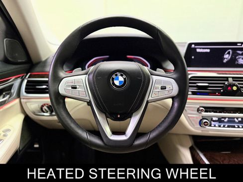 Used 2021 BMW 750i xDrive image 21