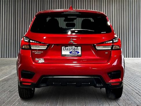 Used 2022 Mitsubishi Outlander Sport SE image 4