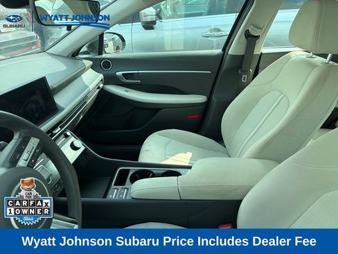 Used 2025 Hyundai Sonata SEL FWD image 11