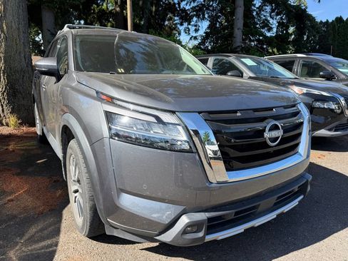 Certified 2024 Nissan Pathfinder SL AWD/4WD image 2