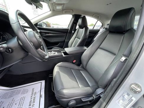 Used 2024 MAZDA MAZDA3 s FWD image 10