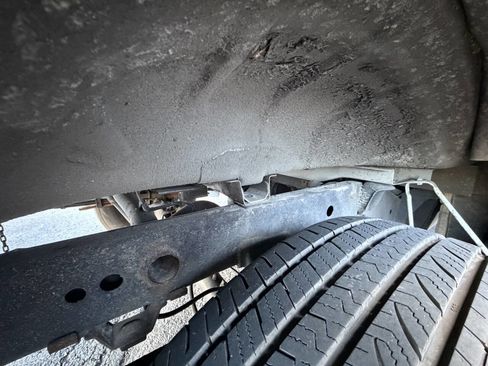 Used 2016 Nissan Frontier S image 31