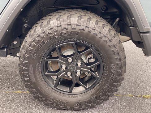 Used 2024 Jeep Wrangler Unlimited Sport AWD/4WD image 15