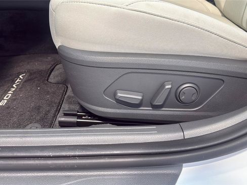 Used 2026 Hyundai Sonata SEL FWD image 27