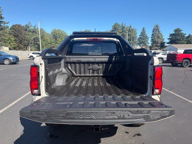 Certified 2026 Chevrolet Colorado ZR2 w/ Midnight Edition AWD/4WD image 10