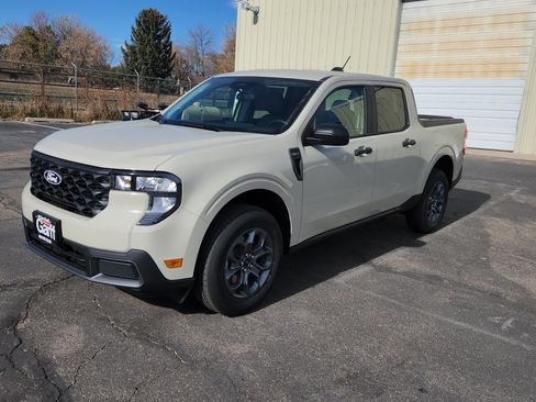 New 2025 Ford Maverick XLT w/ Equipment Group 301A image 2