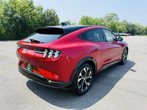 Used 2021 Ford Mustang Mach-E Premium image 6