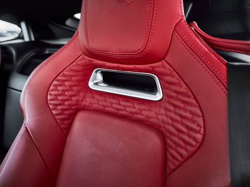 Used 2023 Jaguar F-TYPE Coupe RWD image 20