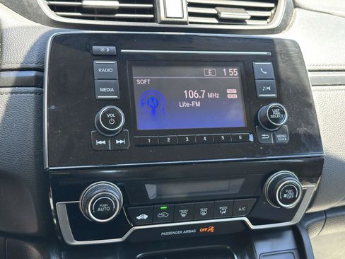 Used 2020 Honda CR-V LX image 29