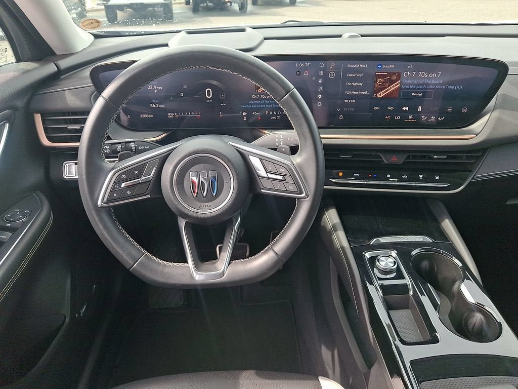 Used 2025 Buick Envision Sport Touring AWD/4WD image 11
