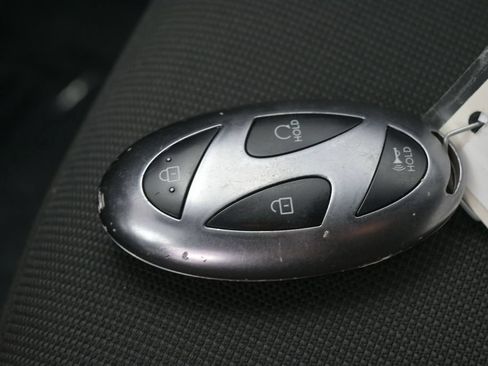 Used 2025 Hyundai Kona SEL AWD/4WD image 28