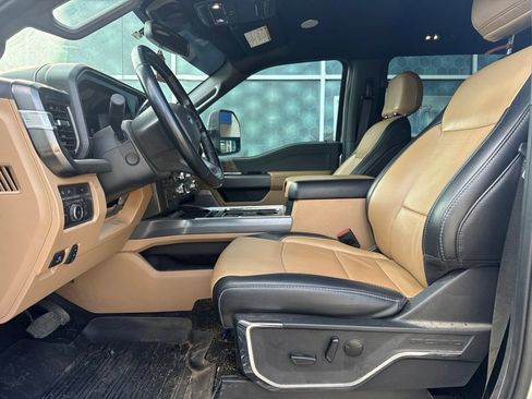 Used 2024 Ford F350 Lariat w/ Lariat Ultimate Package AWD/4WD image 9