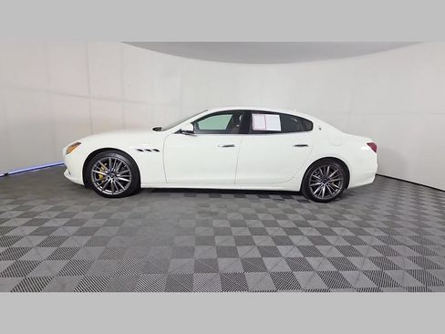 Used 2023 Maserati Quattroporte GT RWD image 46