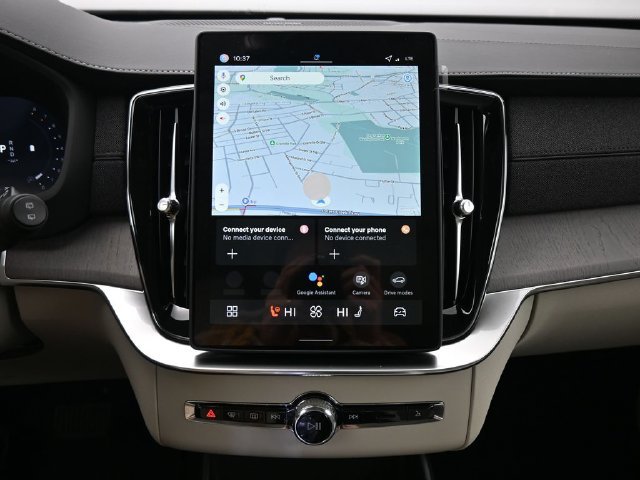 New 2026 Volvo XC90 B6 Ultra w/ Protection Package AWD/4WD image 13