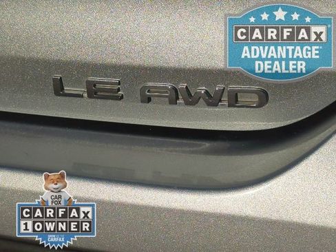 Used 2024 Toyota Highlander LE image 30