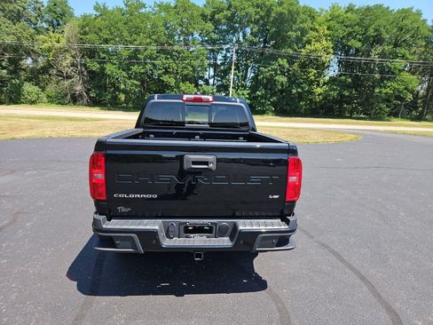Used 2022 Chevrolet Colorado Z71 AWD/4WD image 6