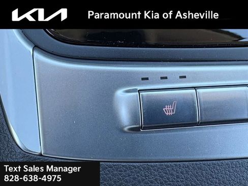 New 2026 Kia Carnival EX image 15