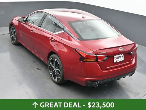 Used 2024 Nissan Altima 2.5 SR w/ SR Premium Package image 45