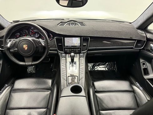 Used 2012 Porsche Panamera Turbo image 24