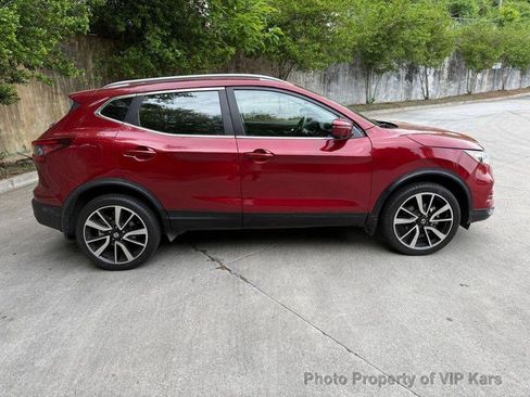 Used 2022 Nissan Rogue Sport SL w/ Premium Package AWD/4WD image 4