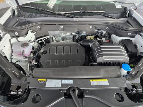 New 2026 Volkswagen Atlas SE image 12