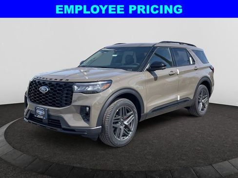 New 2026 Ford Explorer ST-Line AWD/4WD image 1