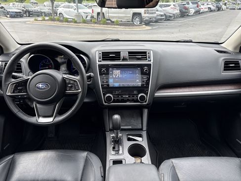 Used 2019 Subaru Outback 2.5i Limited AWD/4WD image 29