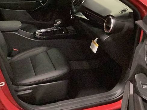 New 2026 Chevrolet Trax RS w/ Sunroof Package FWD image 20