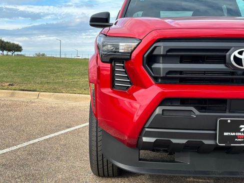 New 2026 Toyota Tacoma SR image 4