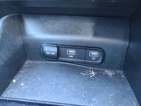 Used 2021 Kia K5 LX image 21