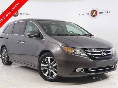 Used 2016 Honda Odyssey Touring image 1