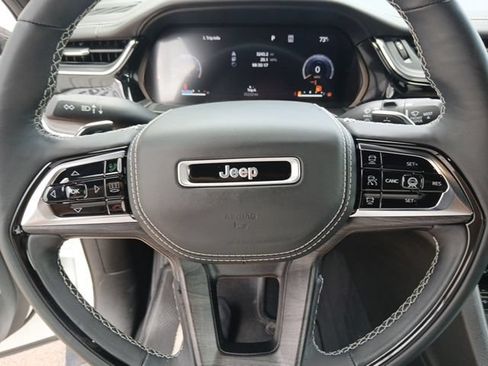 Used 2023 Jeep Grand Cherokee Overland w/ Adv Protech Group III AWD/4WD image 54