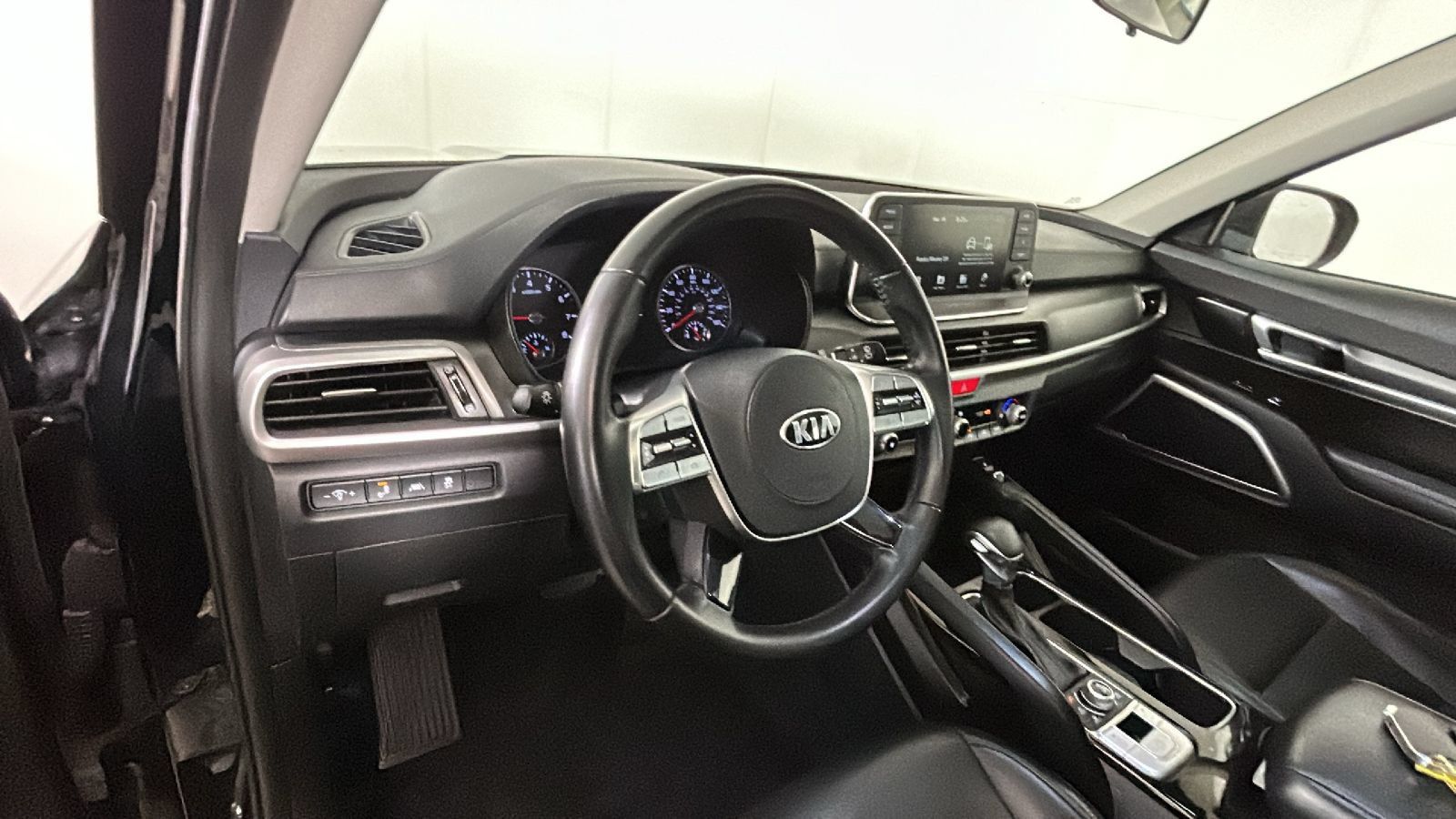 Used 2021 Kia Telluride S AWD/4WD image 16