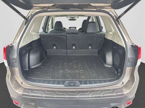 Used 2020 Subaru Forester Limited AWD/4WD image 37