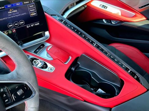Used 2023 Chevrolet Corvette Stingray Preferred Conv w/ Z51 Performance Package RWD image 13