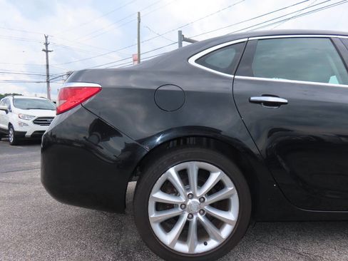 Used 2013 Buick Verano FWD image 21