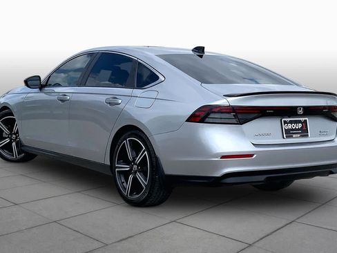 Used 2024 Honda Accord Sport image 12