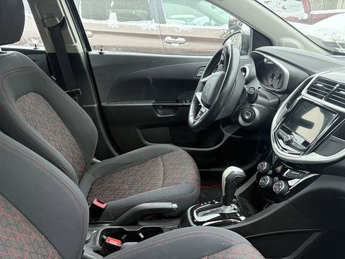 Used 2018 Chevrolet Sonic LT w/ RS Package image 5